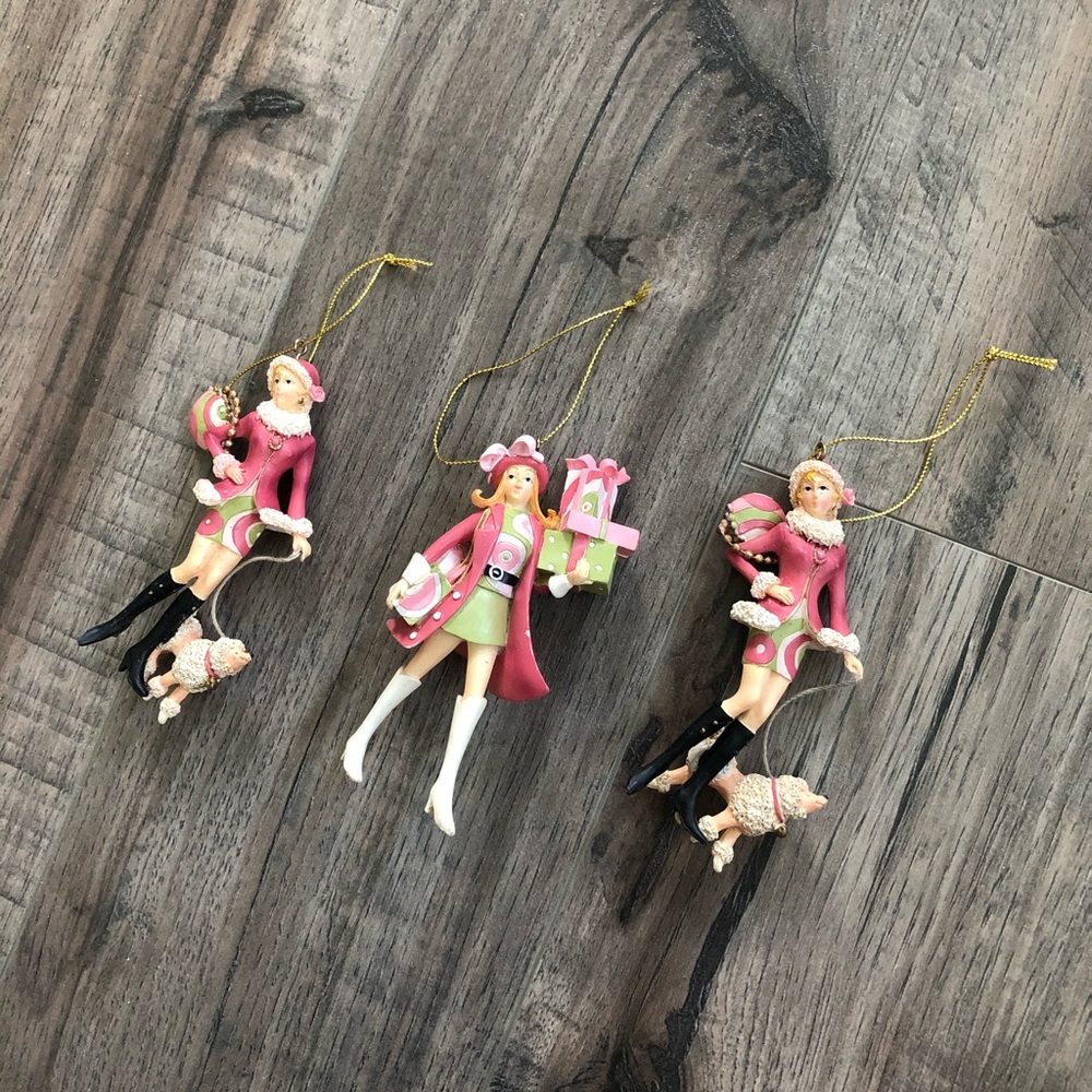 Vintage Girl Ornaments💕